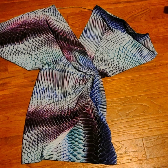 Party dress - Picture 1 of 3